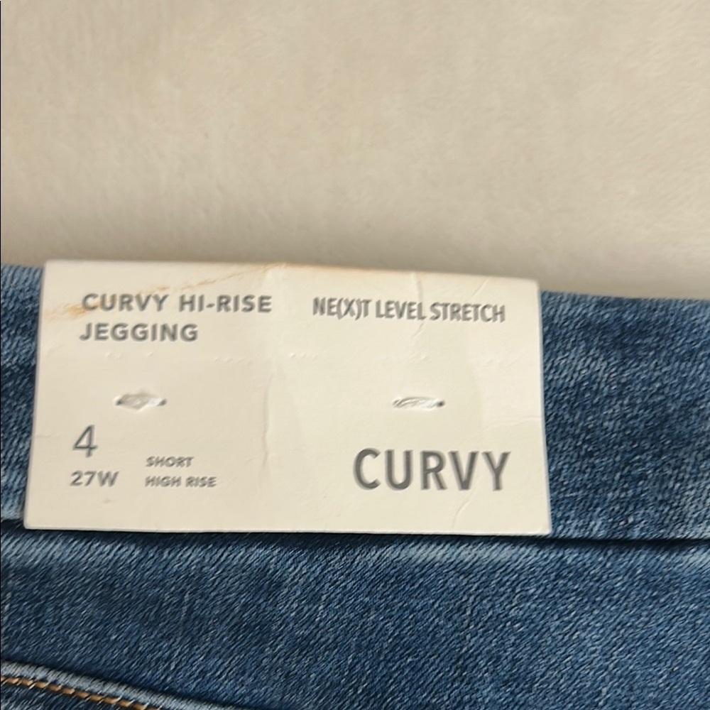 American Eagle Outfitters Women's Blue Jeans - Picture 4 of 4
